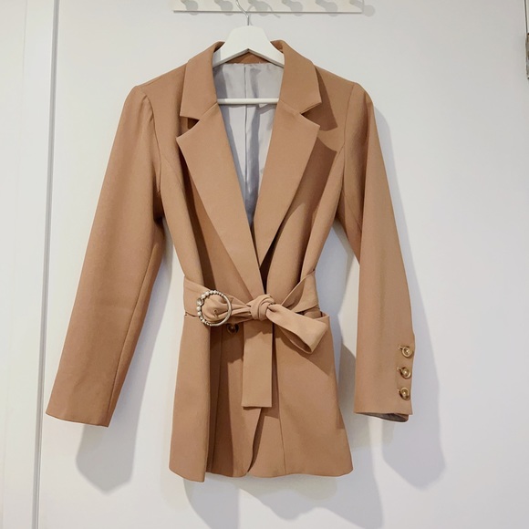 Women’s belt blazer - Picture 1 of 2
